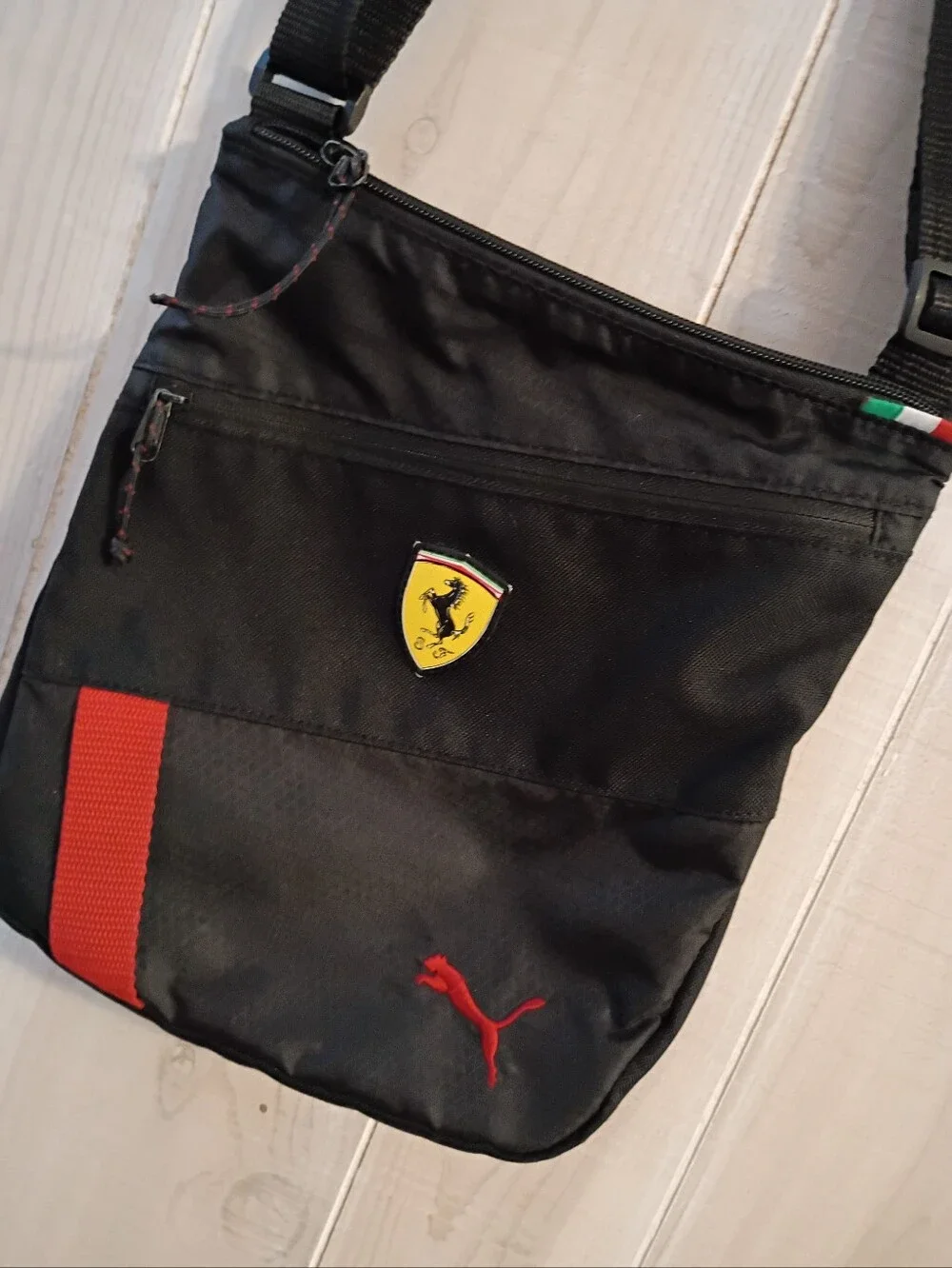 PUMA Scuderia Ferrari Adjustable Crossbody Black Shoulder Bag with Red Accents